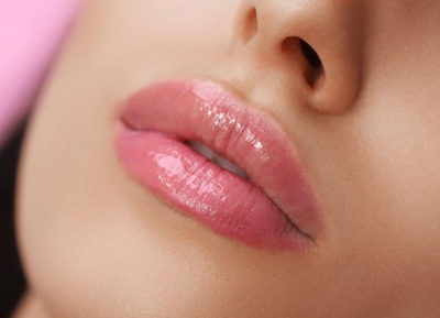 Правильный макияж губ: что для этого нужно, особенности, полезные советы от AmoreShop