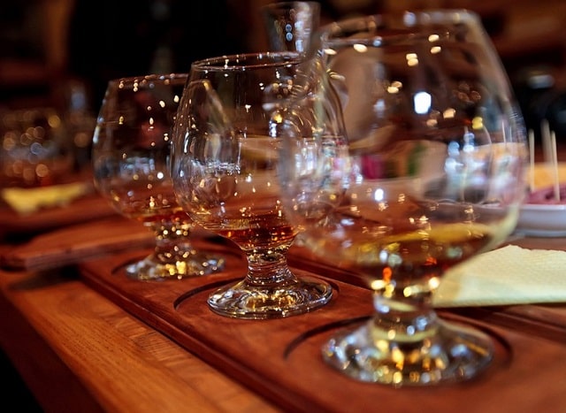 Как правильно пить коньяк и чем его закусывать - фото3