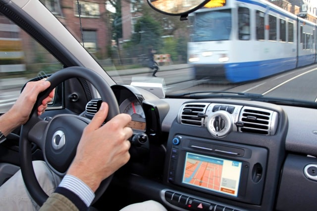 На что обратить внимание при аренде автомобиля: советы эксперта - фото3