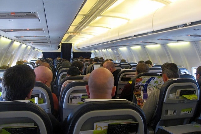 Как сэкономить на билетах на самолет: полезные хитрости - фото4