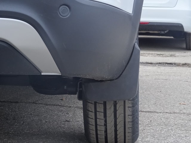 Брызговик для авто: виды и особенности, как выбрать - фото1