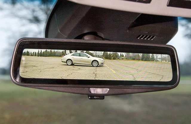 Зеркала заднего вида для авто: виды, особенности, как выбрать - фото1 Зеркала заднего вида для авто: виды, особенности, как выбрать - фото1