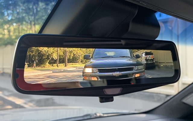 Зеркала заднего вида для авто: виды, особенности, как выбрать - фото3 Зеркала заднего вида для авто: виды, особенности, как выбрать - фото3