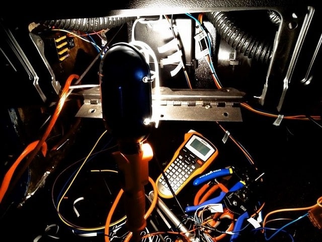 Автоэлектрика современного автомобиля: что в себя включает, особенности и что нужно знать - фото3