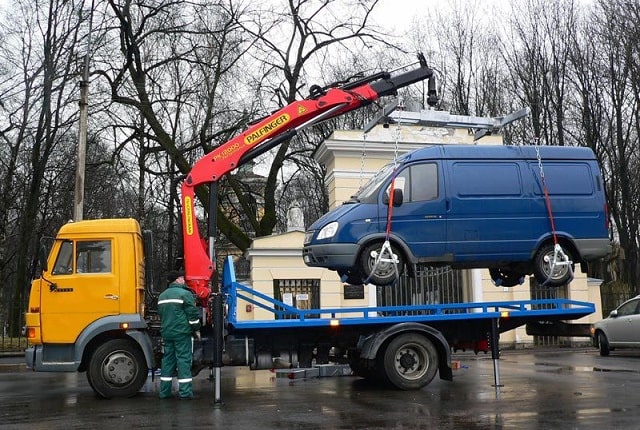 Автоэвакуатор: какие бывают, особенности платформ, все ли можно вывезти - фото5 Автоэвакуатор: какие бывают, особенности платформ, все ли можно вывезти - фото5