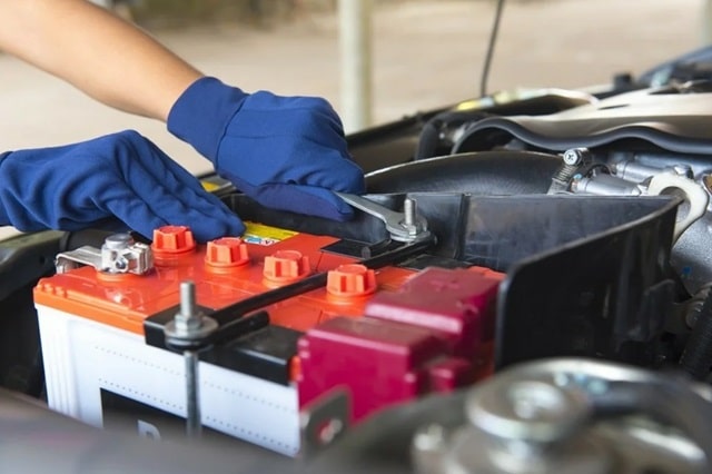 Автомобільний акумулятор: види та особливості, як вибрати - фото2 Автомобільний акумулятор: види та особливості, як вибрати - фото2