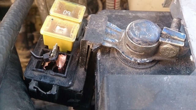 Chery Amulet (Чери Амулет): обзор частых поломок и неисправностей - фото2 Chery Amulet (Чери Амулет): обзор частых поломок и неисправностей - фото2