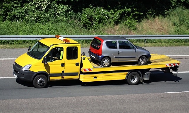 Что можно вывезти автоэвакуатором, и какие платформы для этого используются - фото1