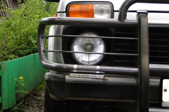 Как правильно выбрать кенгурятник для Нивы: советы специалистов - фото1