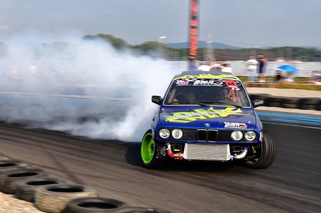 Краткое руководство по дрифту: о чем нужно знать новичкам - фото2 Краткое руководство по дрифту: о чем нужно знать новичкам - фото2