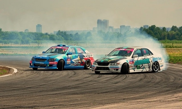 Краткое руководство по дрифту: о чем нужно знать новичкам - фото4 Краткое руководство по дрифту: о чем нужно знать новичкам - фото4