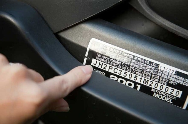 Проверяем авто перед покупкой: что скажет VIN-код и гос. номер - фото3 Проверяем авто перед покупкой: что скажет VIN-код и гос. номер - фото3