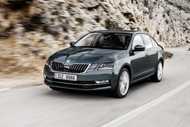 Skoda Octavia: обзор, технические характеристики, комплектации - фото3 Skoda Octavia: обзор, технические характеристики, комплектации - фото3