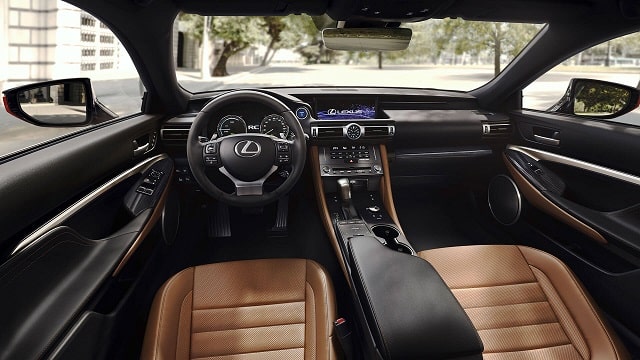 Спортивное купе Lexus RC F Sport: обзор, комплектации, характеристики - фото2 Спортивное купе Lexus RC F Sport: обзор, комплектации, характеристики - фото2