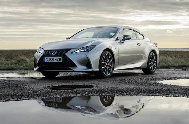Спортивное купе Lexus RC F Sport: обзор, комплектации, характеристики - фото4 Спортивное купе Lexus RC F Sport: обзор, комплектации, характеристики - фото4