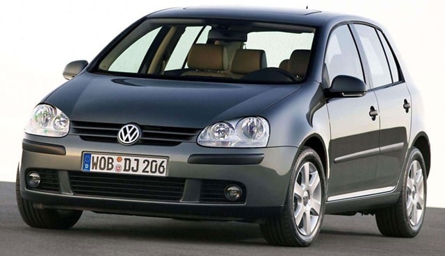 Volkswagen Golf 5: что за авто, особенности, плюсы и минусы - фото1