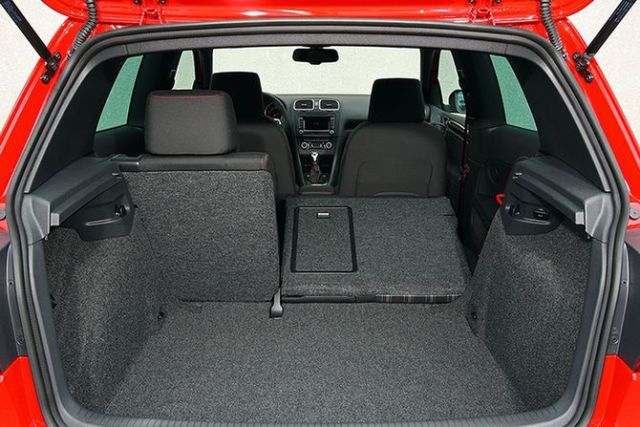 Volkswagen Golf как первая машина: достоинства и недостатки - фото2 Volkswagen Golf как первая машина: достоинства и недостатки - фото2