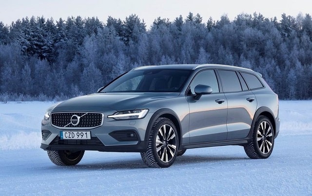 Volvo V60 Cross Country 2021: обзор, характеристики, особенности - фото4