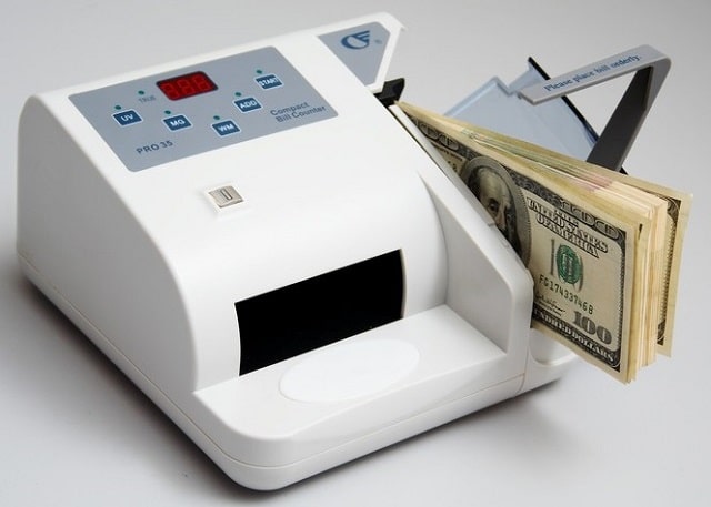 Счетчик банкнот: что это такое, виды, как выбрать - фото3 Счетчик банкнот: что это такое, виды, как выбрать - фото3