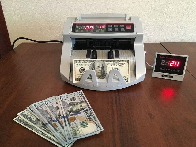 Счетчик банкнот: что это такое, виды, как выбрать - фото4 Счетчик банкнот: что это такое, виды, как выбрать - фото4