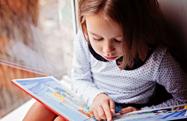 Что читать ребенку в 5 лет: список книг, советы родителям - фото4 Что читать ребенку в 5 лет: список книг, советы родителям - фото4