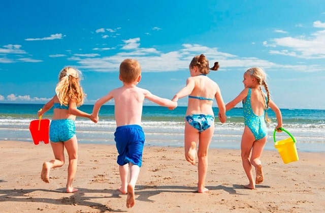 Готовимся к лету: какая одежда нужна ребенку, и как ее выбрать - фото2