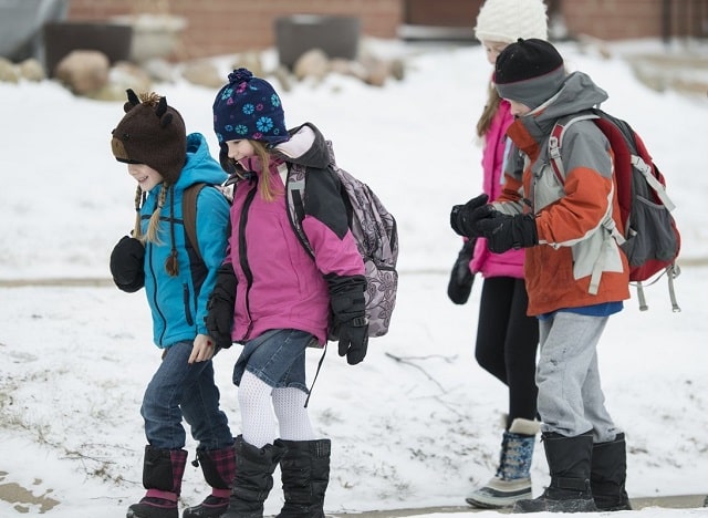 Как одевать ребенка в школу зимой: полезные советы - фото2 Как одевать ребенка в школу зимой: полезные советы - фото2