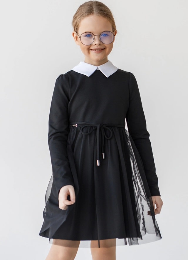 Подбираем школьную форму для девочки: что обязательно должно быть в гардеробе - фото2 Подбираем школьную форму для девочки: что обязательно должно быть в гардеробе - фото2