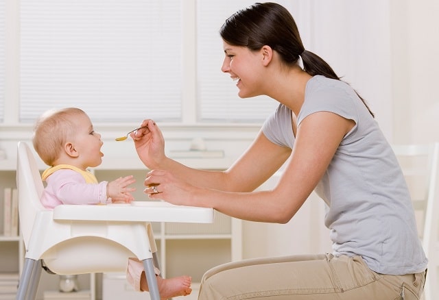 Прикорм ребёнка на грудном вскармливании: как правильно начинать - фото3 Прикорм ребёнка на грудном вскармливании: как правильно начинать - фото3