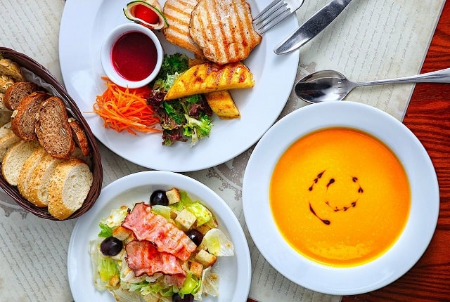 Бизнес-ланчи в самом центре Харькова - фото1