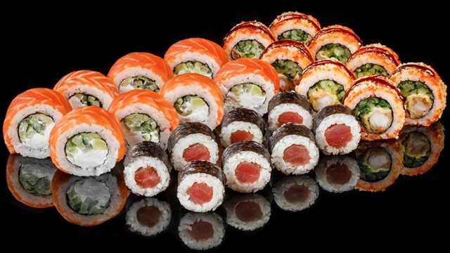 Чому доставка суші в Ужгороді стала найзручнішим форматом сімейної вечері - фото1