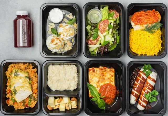 Гаряче від печі: як доставка домашніх страв змінює обідні традиції - фото3 Гаряче від печі: як доставка домашніх страв змінює обідні традиції - фото3