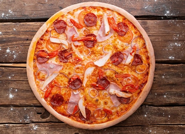 Мистецтво домашньої піци: від класики до творчих експериментів - фото7 Мистецтво домашньої піци: від класики до творчих експериментів - фото7