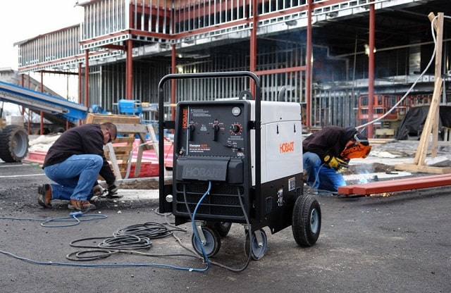 Генератор бензиновый и дизельный: какой лучше выбрать, плюсы и минусы - фото3