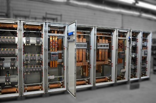 Коммутационные шкафы: что это, виды, использование - фото4