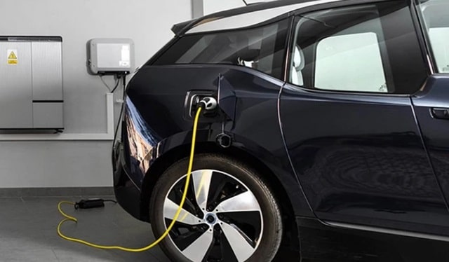 Зарядные станции для электромобилей: виды и особенности - фото Зарядные станции для электромобилей: виды и особенности - фото