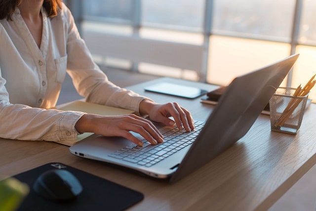 Каким должен быть современный ноутбук: как выбрать, на что обратить внимание - фото1