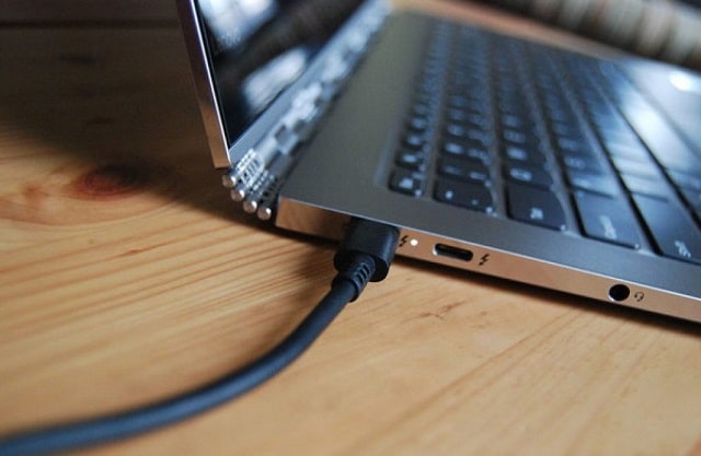 Ноутбук не заряжает батарею, хотя зарядка подключена: причины, что делать - фото3 Ноутбук не заряжает батарею, хотя зарядка подключена: причины, что делать - фото3