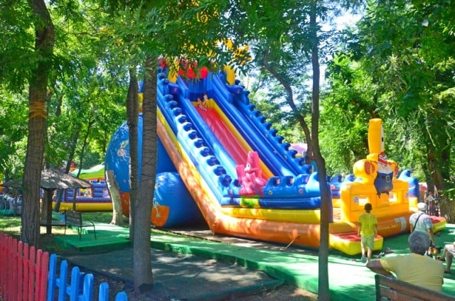 Детские надувные батуты и игровые лабиринты как бизнес - фото4