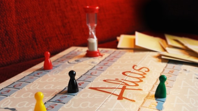 Настольные игры для веселой компании взрослых - фото3