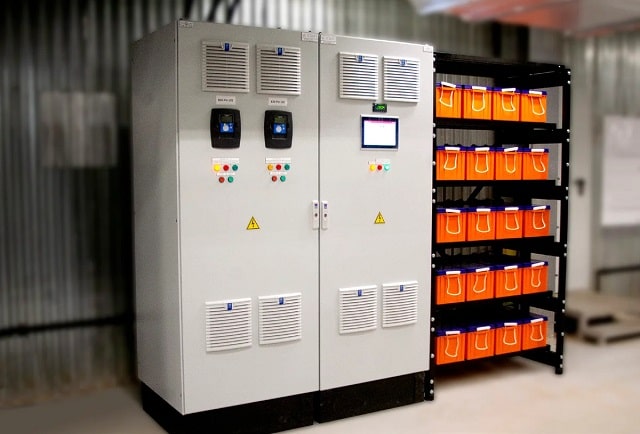 Источник бесперебойного питания (ИБП или UPS): что это такое, виды, как выбрать - фото3 Источник бесперебойного питания (ИБП или UPS): что это такое, виды, как выбрать - фото3