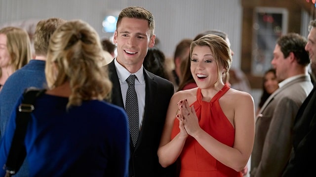 Фильмы о семейном бизнесе или что посмотреть вечером - наш ТОП - Весело и ярко (2019 г.) Фильмы о семейном бизнесе или что посмотреть вечером - наш ТОП - Весело и ярко (2019 г.)