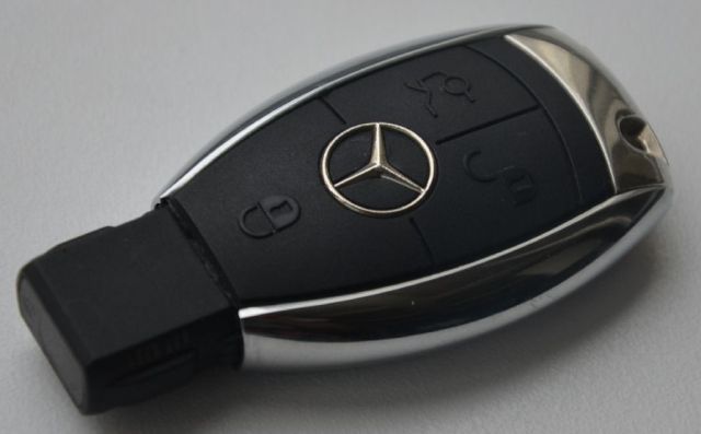 Ключ-рыбка в Мерседесе не поворачивается - что делать - фото1 Ключ-рыбка в Мерседесе не поворачивается - что делать - фото1