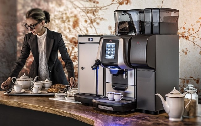 Кавомашина професійна: що це таке, відмінності від домашньої, як вибрати - фото4