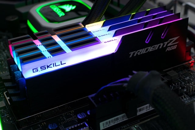 ОЗУ в компьютере: что это такое, виды, особенности работы - фото3