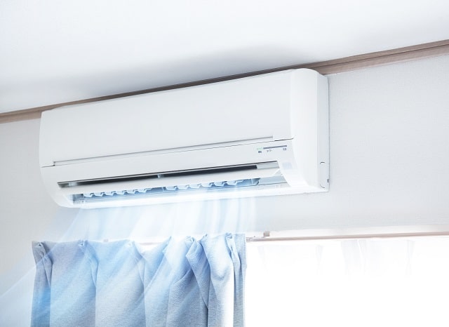 Инверторный кондиционер: что это, отличия от обычного, плюсы и минусы - фото2