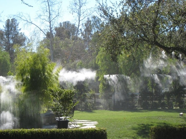 Спасаемся от жары: что такое система тумана, и как она работает - фото4