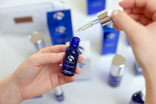 iS CLINICAL: что за бренд, обзор продукции, интересные факты - фото3