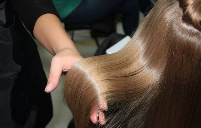 Кератин для волос: что это такое, как работает, плюсы и минусы процедуры - фото1 Кератин для волос: что это такое, как работает, плюсы и минусы процедуры - фото1
