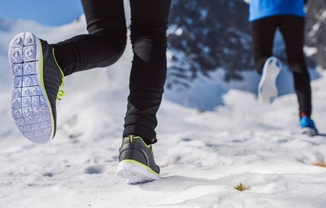 Как выбрать кроссовки для бега зимой на улице - фото1 Как выбрать кроссовки для бега зимой на улице - фото1